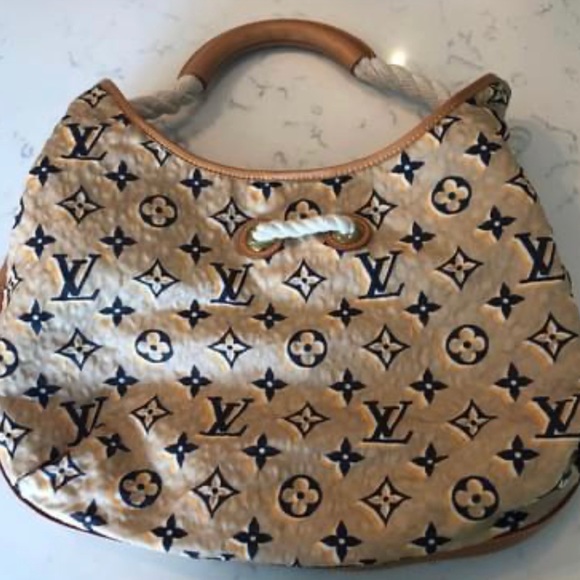 Authentic Limited Edition Louis Vuitton “Cruise Bulles” Handbag - Picture 7 of 7